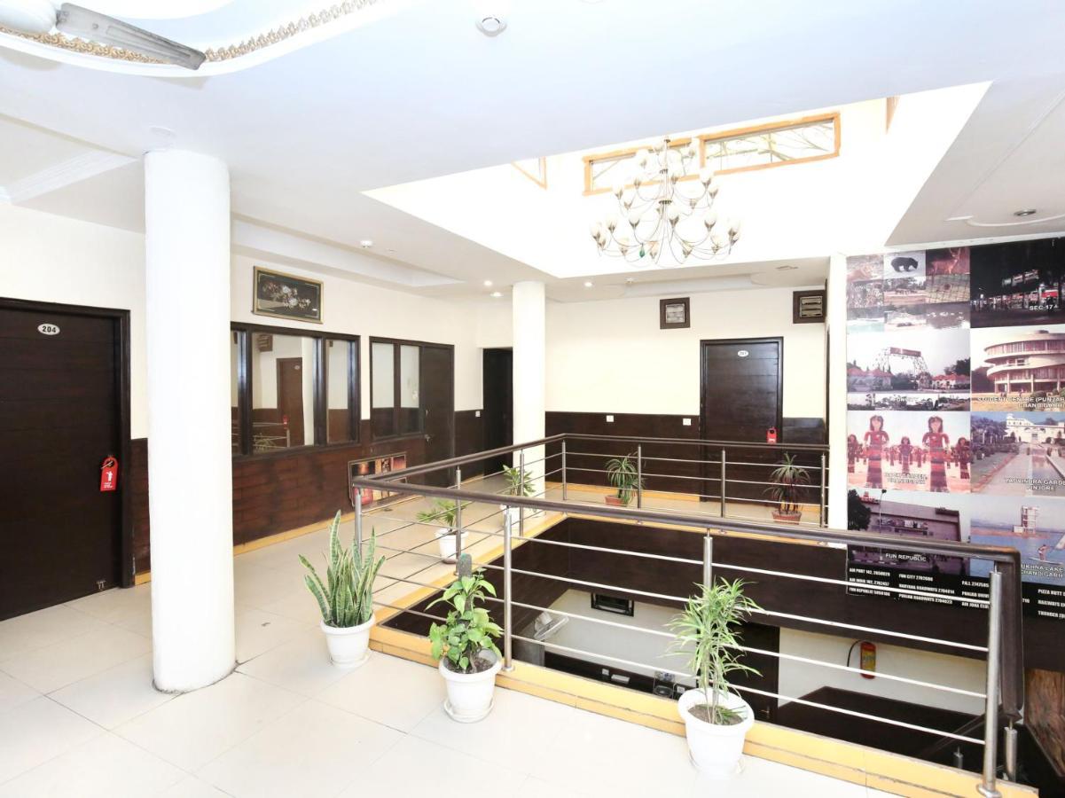 Hotel City Paradise Chandigarh Exterior photo